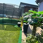 Traumwohnung 3 Zi Im Gruenen Retro Terrasse, Garten, Grill, Wifi شقة Hove (Rhein-Sieg)