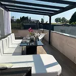 Traumwohnung 3 Zi Im Gruenen Retro Terrasse, Garten, Grill, Wifi شقة *