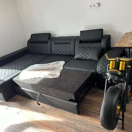 Traumwohnung 3 Zi Im Gruenen Retro Terrasse, Garten, Grill, Wifi *