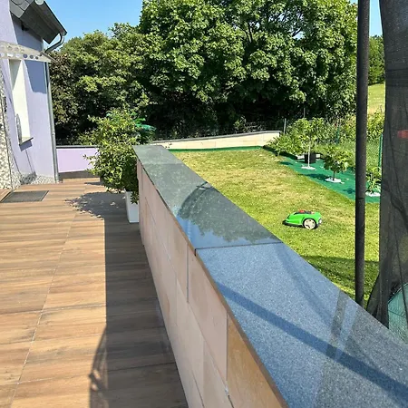 Traumwohnung 3 Zi Im Gruenen Retro Terrasse, Garten, Grill, Wifi *