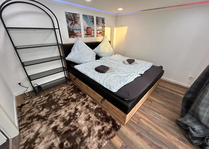 Traumwohnung 3 Zi Im Gruenen Retro Terrasse, Garten, Grill, Wifi Daire Hove (Rhein-Sieg)