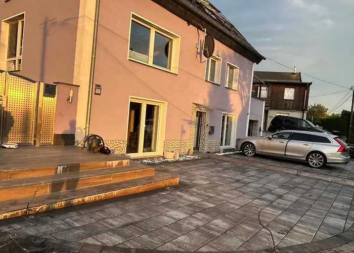 Traumwohnung 3 Zi Im Gruenen Retro Terrasse, Garten, Grill, Wifi Daire *